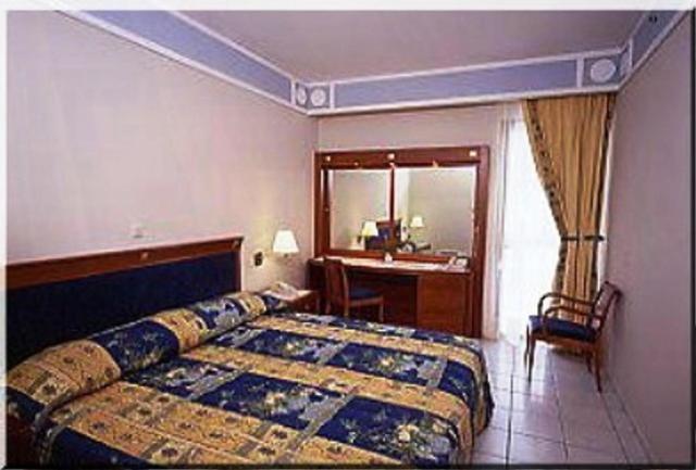 Hotel Olympia Palace Ancient Olympia Camera foto